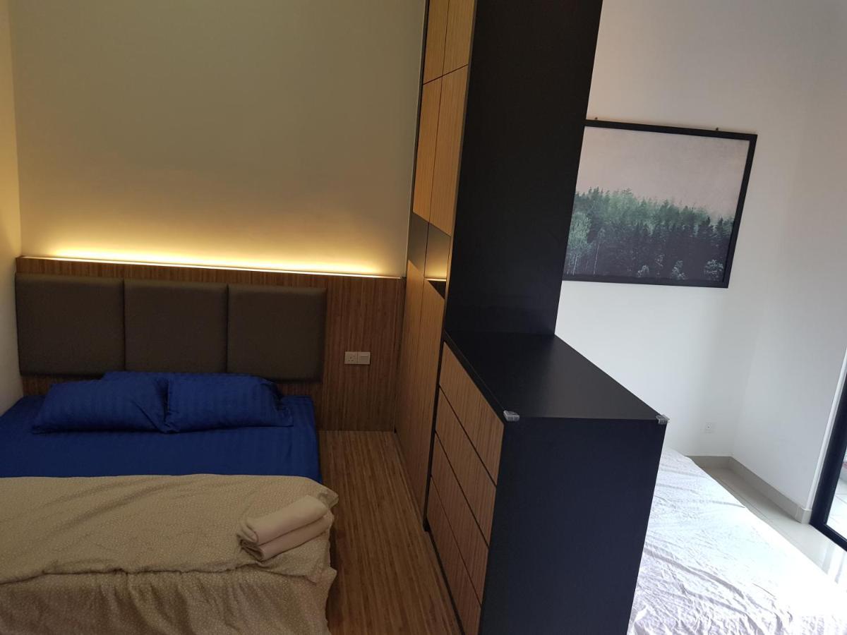06- Austin Regency Taman Mount Austin Studio 4-5Pax Johor Bahru Room photo